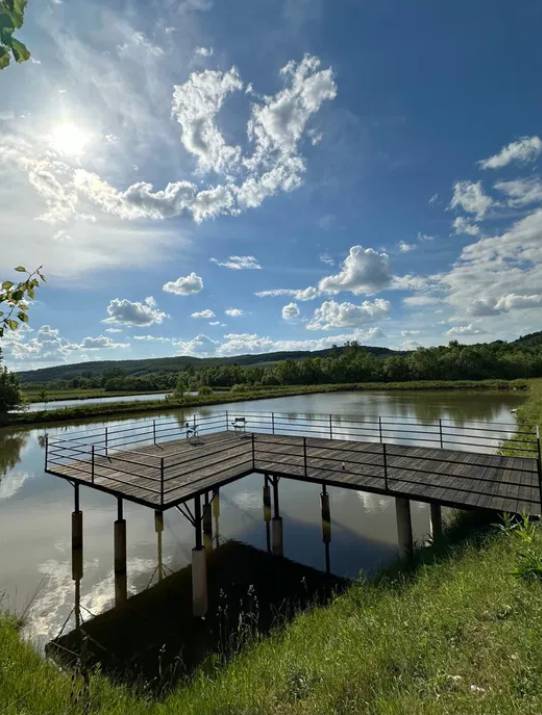 Cabana AgroPiscicola de inchiriat FACTURA /Ciubar cu jacuzzi/Ponton 699 pe noapte